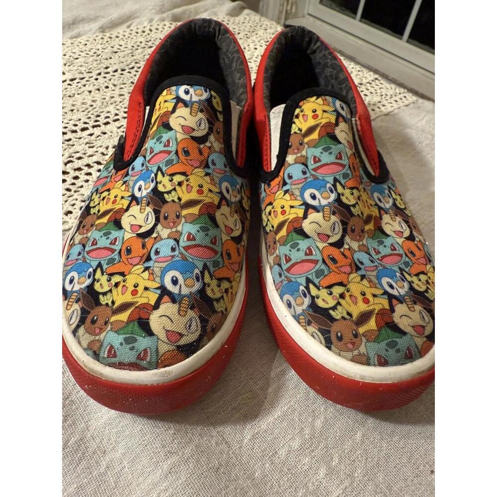 Pokémon Ground Up Slip On Shoes Boys Size 4 - Picture 7 of 8
